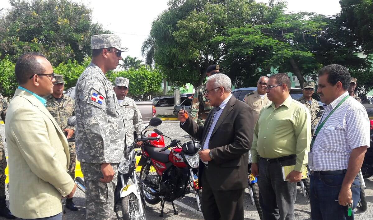 ETED Entrega Motocicletas a Seguridad Militar
