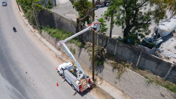 ETED dará mantenimiento de emergencia a poste de la línea 69 kV Palamara – Bayona por riesgo de deslizamiento