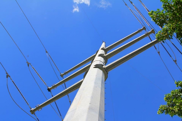 ETED restablece LT 138 kV Hainamosa - Los Mina L1 y L2